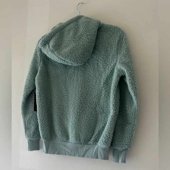 NWT Andrew Marc Soft green Sherpa sweater - Picture 3 of 12